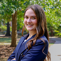 Brooke Richards headshot